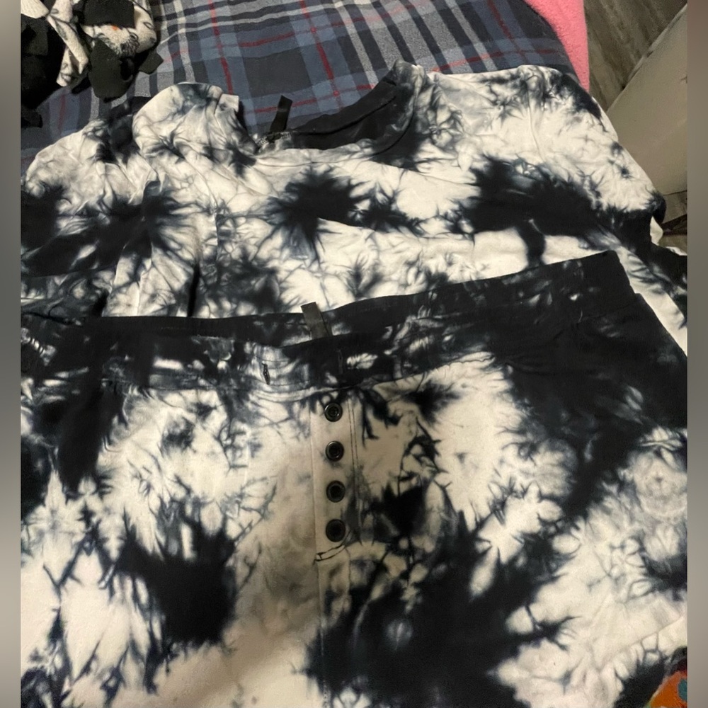Torrid Black and White Tie-Dye PJ Set